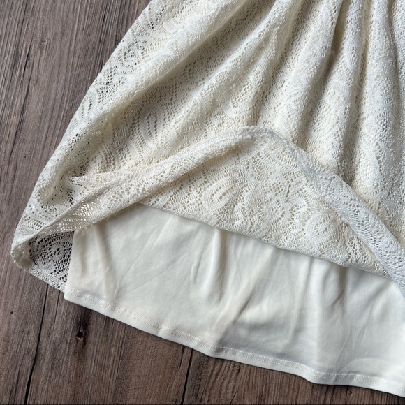 Bee Stitched x Francesca’s | Lace White Dress - Picture 7 of 14